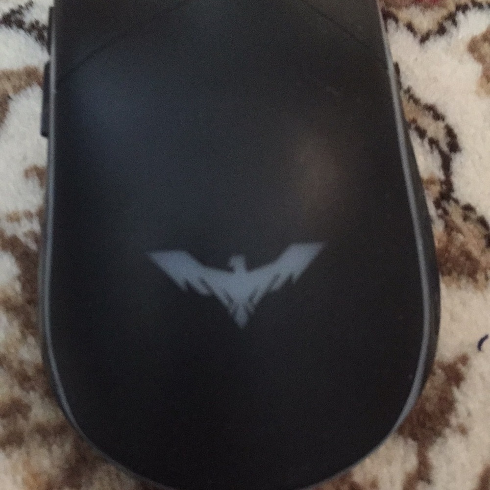 RGB GAMING MOUSE - Picture 2 of 3